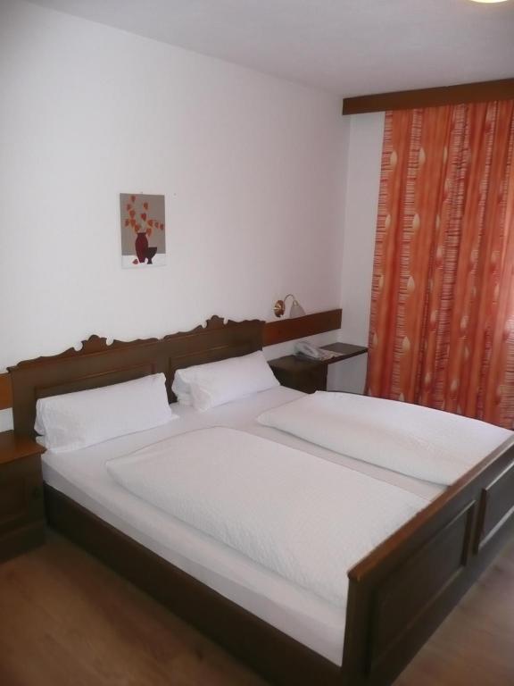 Hotel Alpenblick シュリッタース 部屋 写真